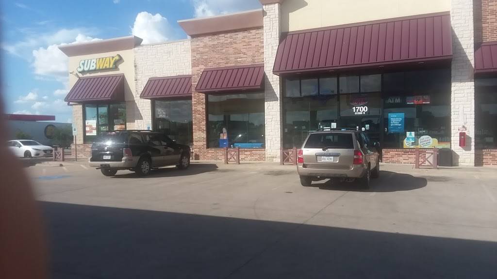 Subway Restaurants | restaurant | 1700 S Town E Blvd, Mesquite, TX 75149, USA | 9722851954 OR +1 972-285-1954