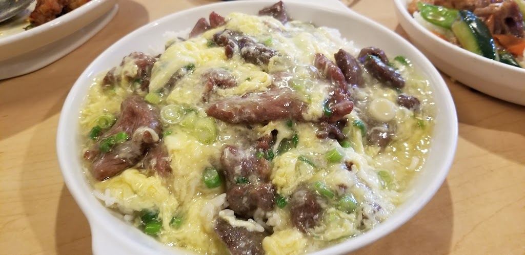 663 Bistro | restaurant | 663 S Weller St, Seattle, WA 98104, USA | 2066678760 OR +1 206-667-8760