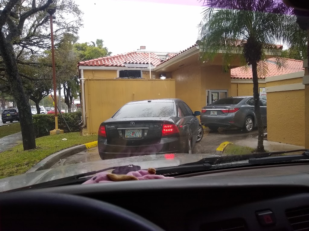 Pollo Tropical | restaurant | 1785 NE 163rd St, North Miami Beach, FL 33162, USA | 3059450045 OR +1 305-945-0045