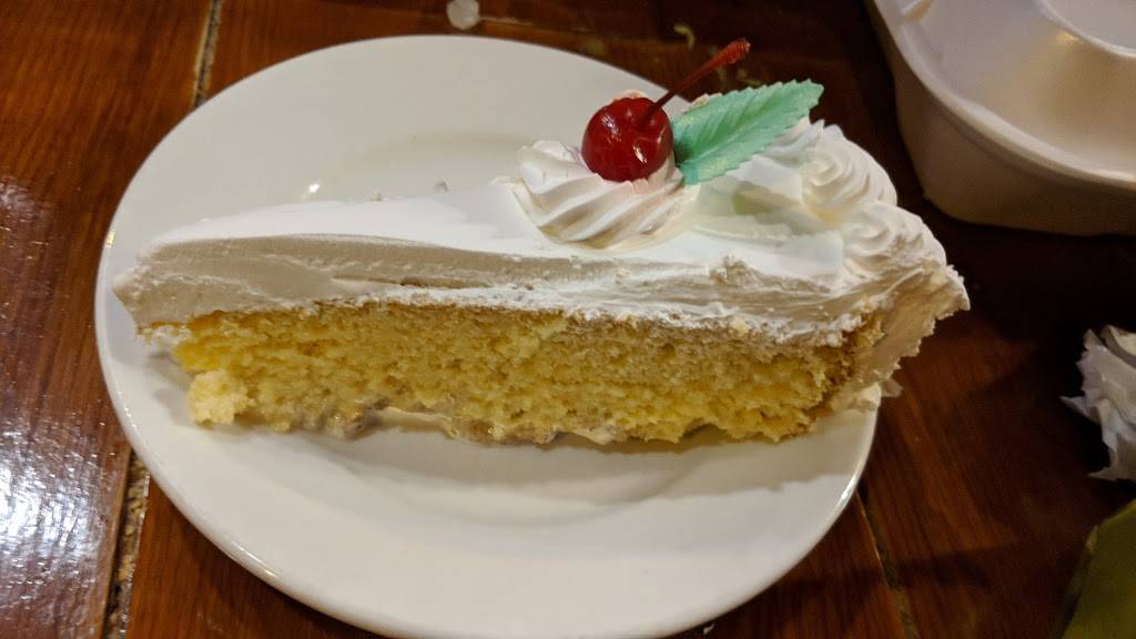 La Amistad Restaurant | restaurant | 1914 W Montrose Ave, Chicago, IL 60613, USA | 7738785800 OR +1 773-878-5800