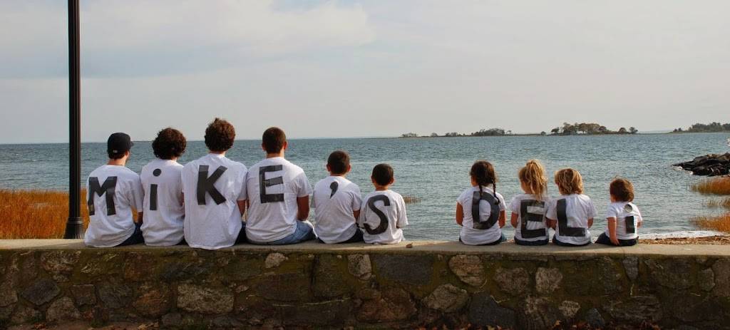 Mikes Deli | meal takeaway | 194 East Ave, Norwalk, CT 06855, USA | 2038663772 OR +1 203-866-3772