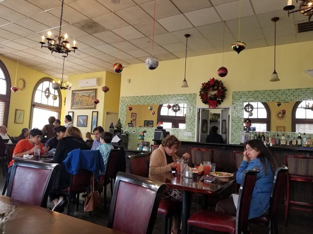 Lunas | restaurant | 343 S Mission Dr, San Gabriel, CA 91776, USA | 6265767653 OR +1 626-576-7653