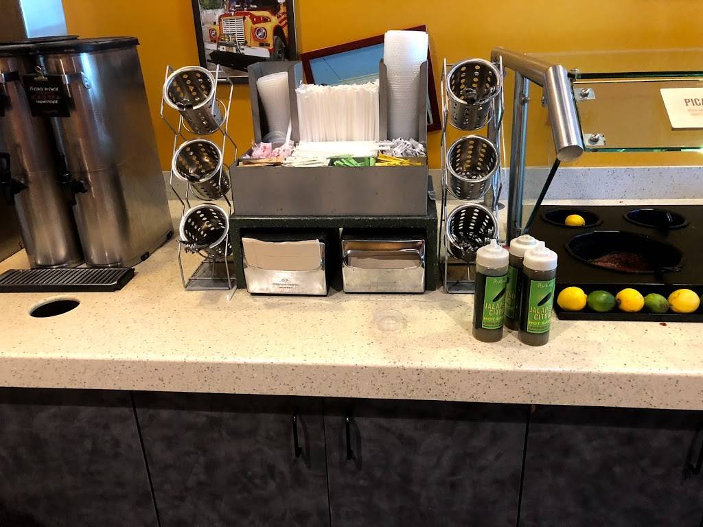 Rubios | restaurant | 2406 E Katella Ave, Anaheim, CA 92806, USA | 7146344700 OR +1 714-634-4700