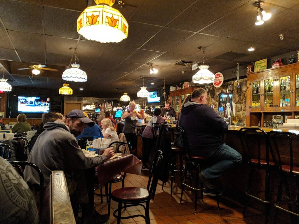 Dubuque Mining Co | restaurant | 555 John F Kennedy Rd # 600, Dubuque, IA 52002, USA | 5635571729 OR +1 563-557-1729