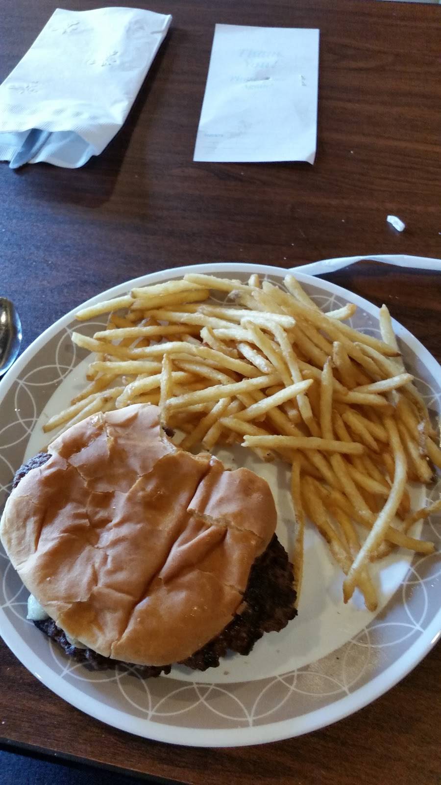 Cummins Restaurant | restaurant | 400 Riverside Dr, East Peoria, IL 61611, USA | 3099664645 OR +1 309-966-4645