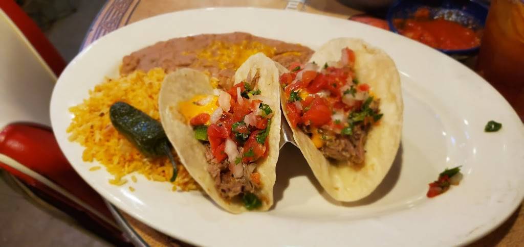 Cafe Del Rio | restaurant | 2830 I-10, Beaumont, TX 77703, USA | 4093470250 OR +1 409-347-0250