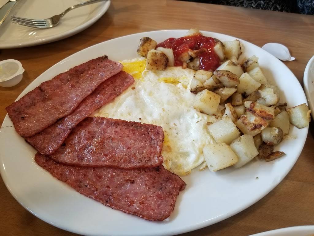 Sunset Grill | restaurant | 2969 Bovaird Dr E #3, Brampton, ON L6S 0C6, Canada | 9054583447 OR +1 905-458-3447