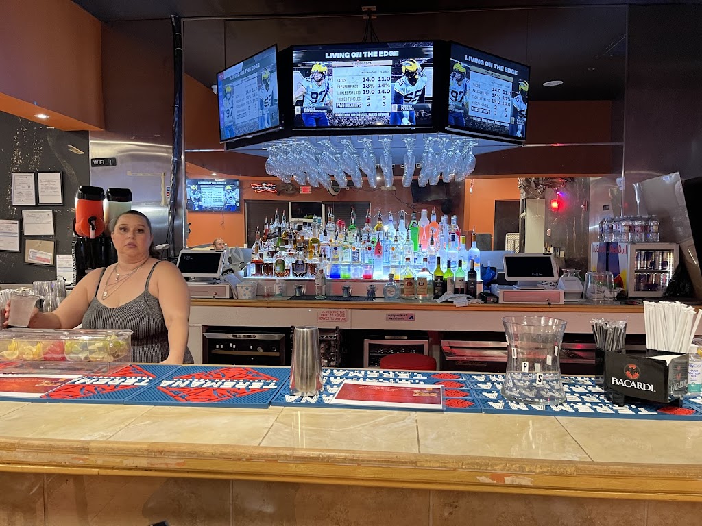 Blitz Lounge Restaurant and Bar | restaurant | 4515 Matlock Rd, Arlington, TX 76018, USA | 6823235323 OR +1 682-323-5323