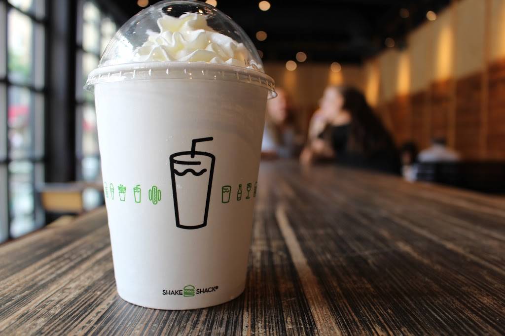 Shake Shack | restaurant | 2000-02 Sansom St, Philadelphia, PA 19103, USA | 2158091742 OR +1 215-809-1742