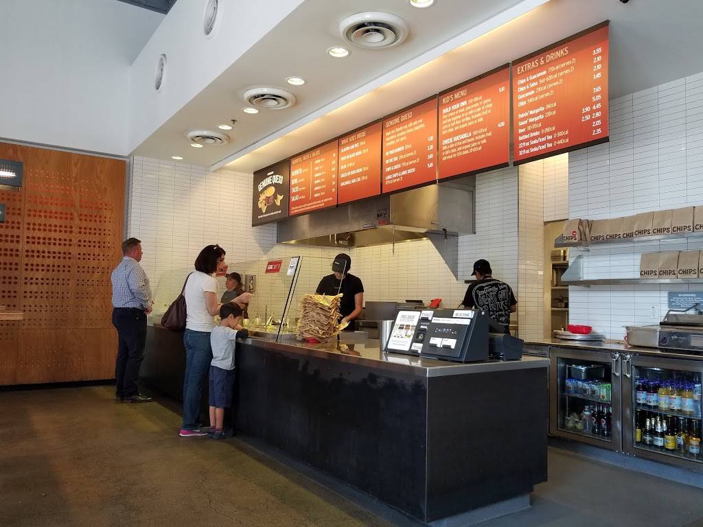 Chipotle Mexican Grill | restaurant | 640 Blossom Hill Rd, Los Gatos, CA 95032, USA | 4083537133 OR +1 408-353-7133