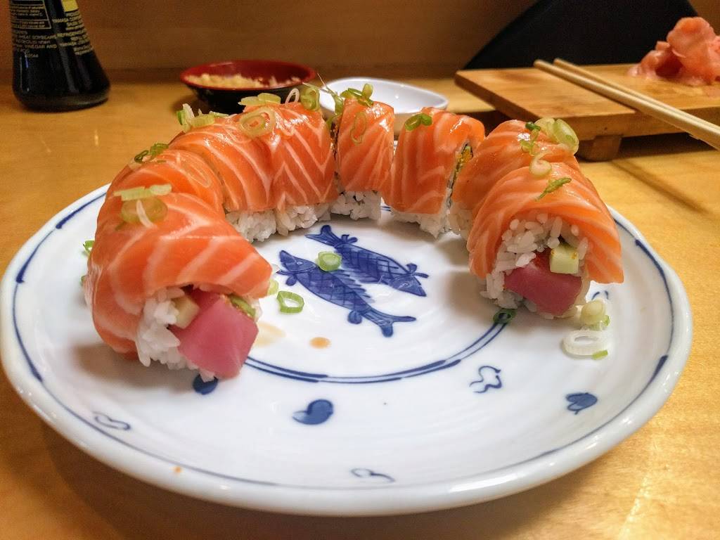 Sushi Momo | restaurant | 208 N Harbor Blvd, Fullerton, CA 92832, USA | 7145258974 OR +1 714-525-8974