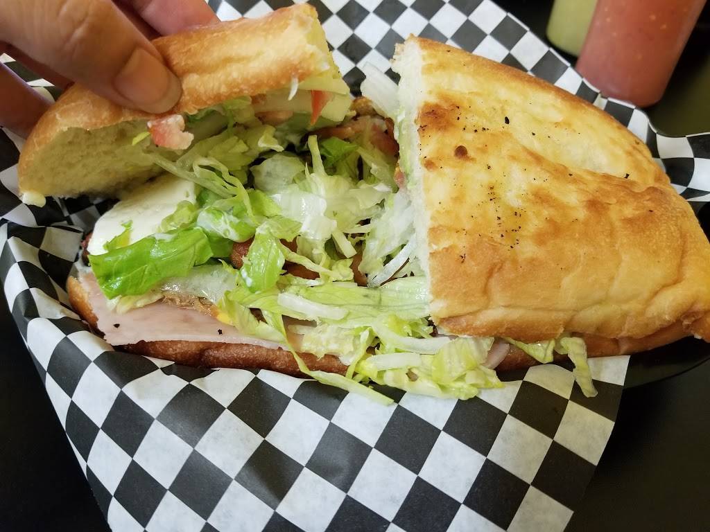 La Torteria y Mas | restaurant | 2717 Hillcrest Dr, San Antonio, TX 78228, USA | 2107585030 OR +1 210-758-5030