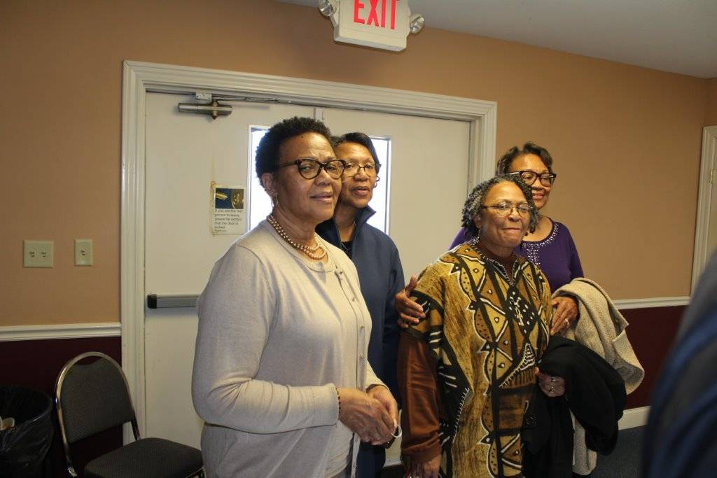 Little Daves Ribs & More | restaurant | 116 S Saratoga St, Peoria, IL 61605, USA | 3092004690 OR +1 309-200-4690