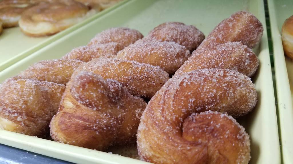 Best Donuts and Kolaches | restaurant | 203 Tyson Ave, Paris, TN 38242, USA | 9245001 OR +1 9245001