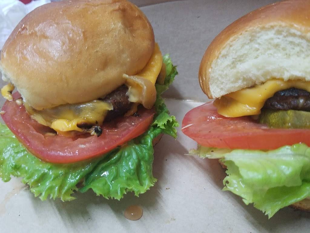 TGI Fridays | restaurant | 855 N University Dr, Coral Springs, FL 33071, USA | 9543440884 OR +1 954-344-0884