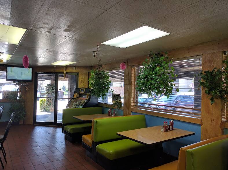 La Macarena restaurante | restaurant | 4700s 900 E, Salt Lake City, UT 84117, USA | 8012621300 OR +1 801-262-1300