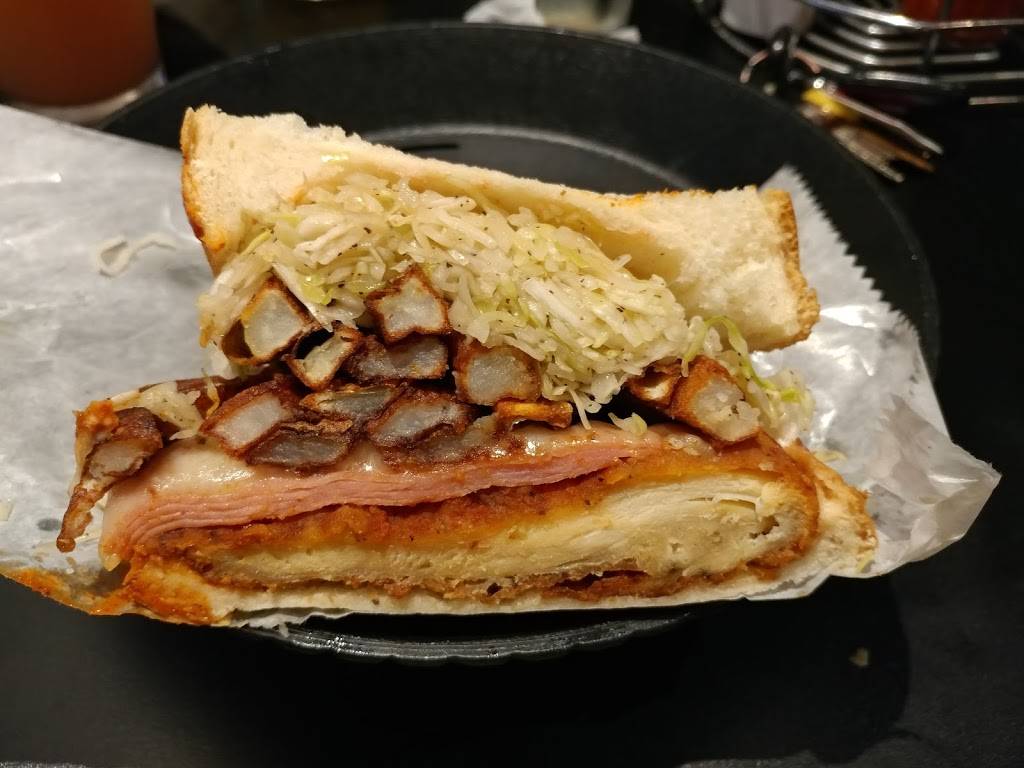 Steel City Samiches Bar & Grille | meal takeaway | 15 N 7th St, Indiana, PA 15701, USA | 7248018402 OR +1 724-801-8402