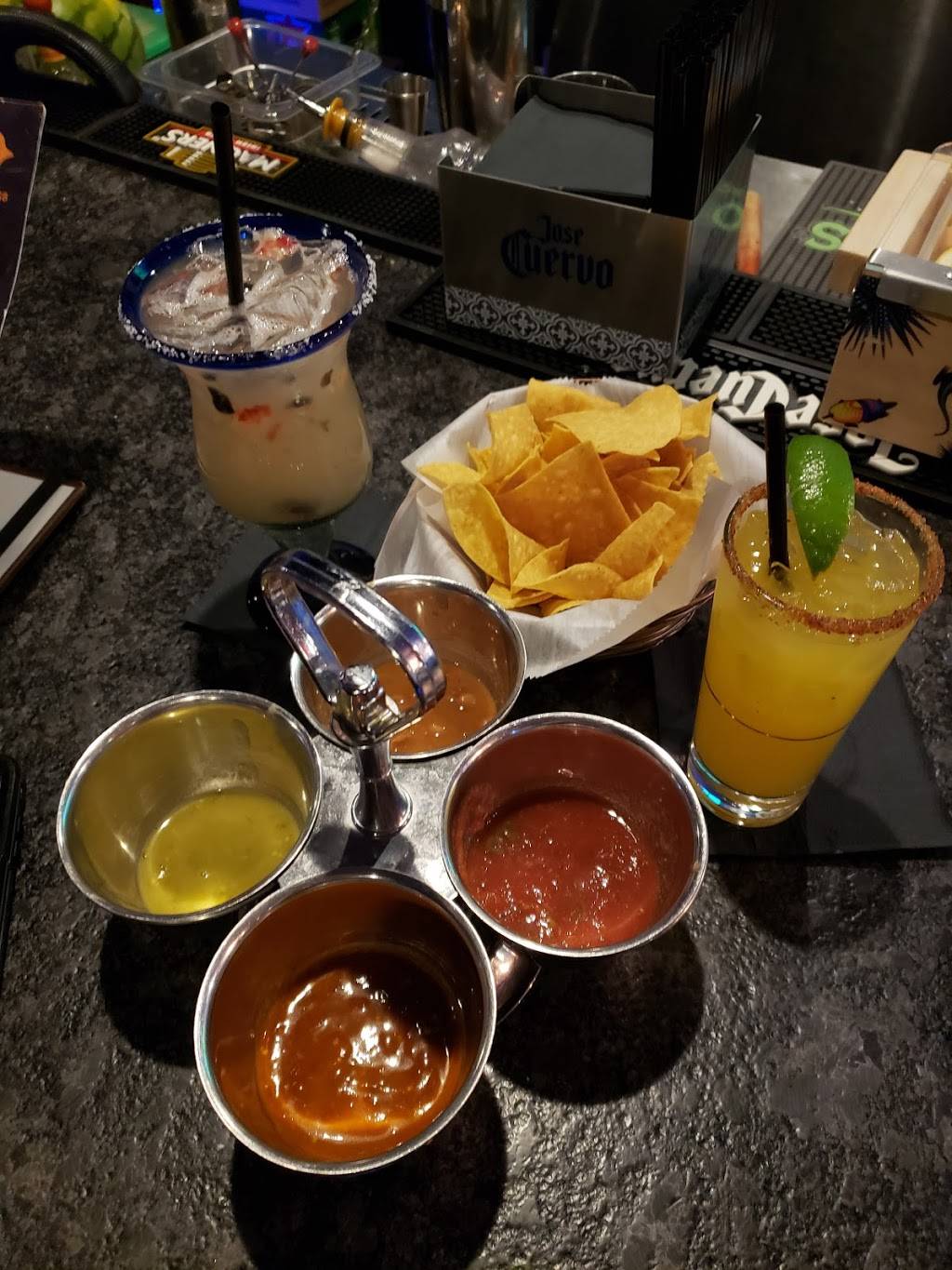 Hola Restaurant & Tequila Bar | restaurant | 154 Turnpike Rd, Southborough, MA 01772, USA | 5084602058 OR +1 508-460-2058