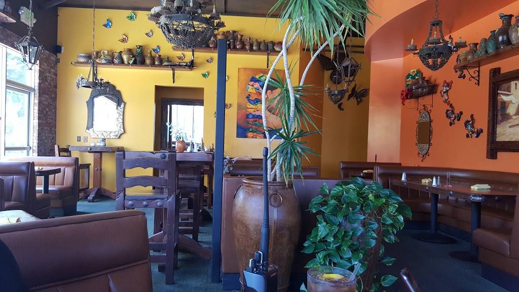 Marias Mexican Kitchen | restaurant | 163 W Ontario Ave #101, Corona, CA 92882, USA | 9515829101 OR +1 951-582-9101