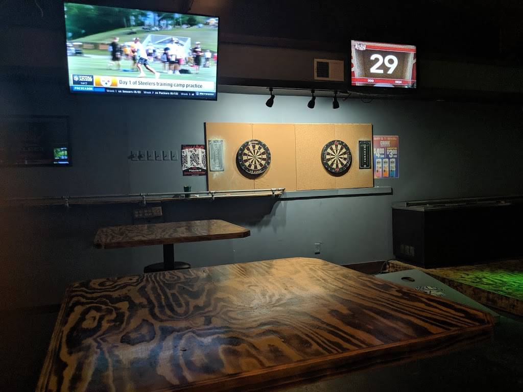 The Quarry Co. Bar and Grill | restaurant | 3582 Trabue Rd, Columbus, OH 43204, USA | 6144870667 OR +1 614-487-0667