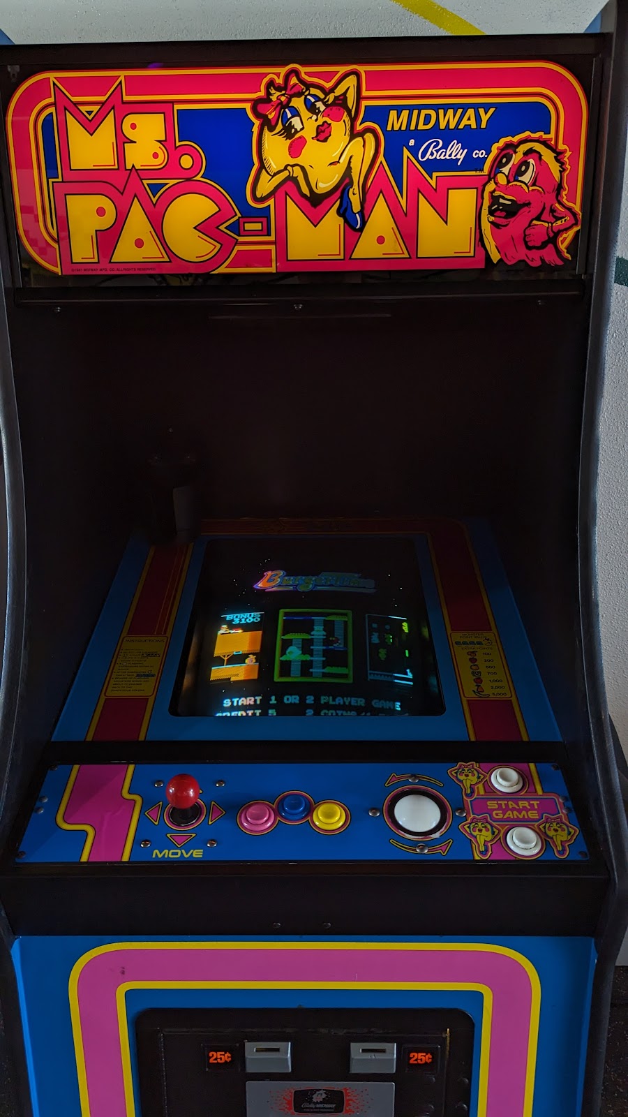 Full Hearts Arcade and Eats | restaurant | 328 Main St #101, Half Moon Bay, CA 94019, USA | 6509122030 OR +1 650-912-2030