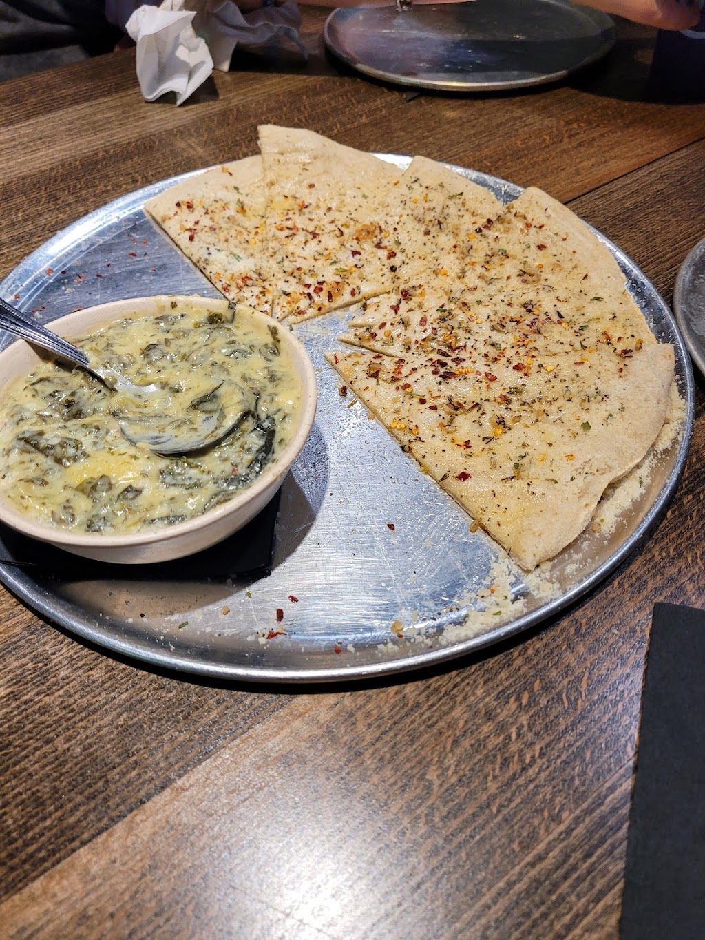 Rotolos Craft & Crust | restaurant | 681 S White Station Rd, Memphis, TN 38117, USA | 9014543352 OR +1 901-454-3352