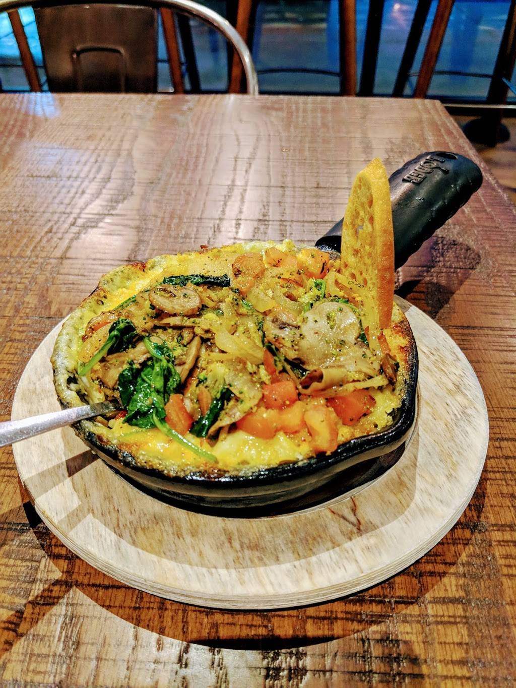 MACS (Macaroni And Cheese Shop) Brookfield | restaurant | 880 S Moorland Rd, Brookfield, WI 53005, USA | 2623954802 OR +1 262-395-4802