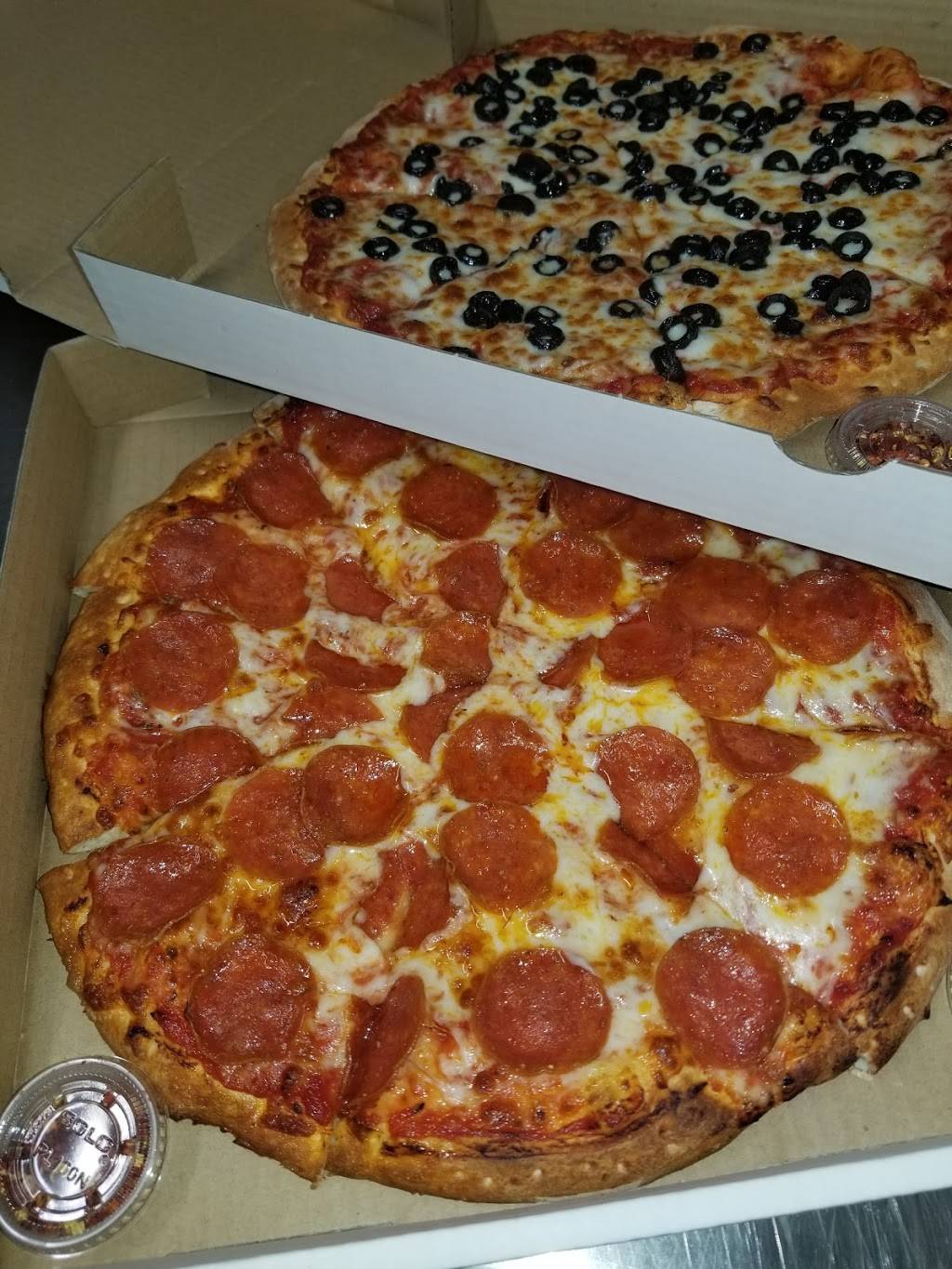 Mama Mia Pizza | restaurant | 9325 La Riviera Dr, Sacramento, CA 95826, USA | 9163647777 OR +1 916-364-7777