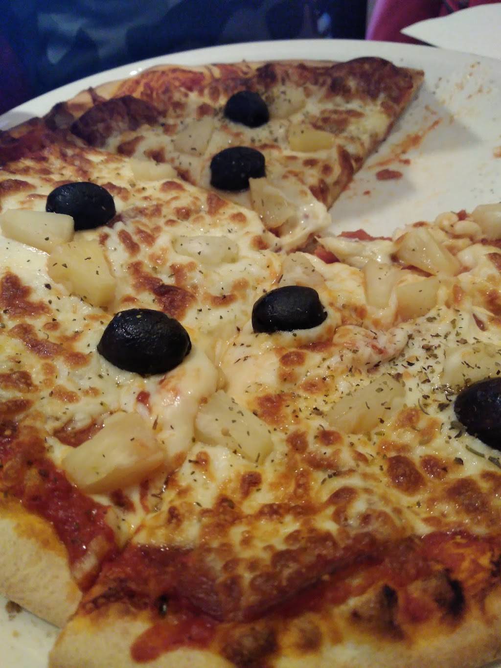 Le Feu De Bois | restaurant | 1126 Boulevard de Sainte-Adèle, Sainte-Adèle, QC J8B 0K2, Canada | 4502290200 OR +1 450-229-0200