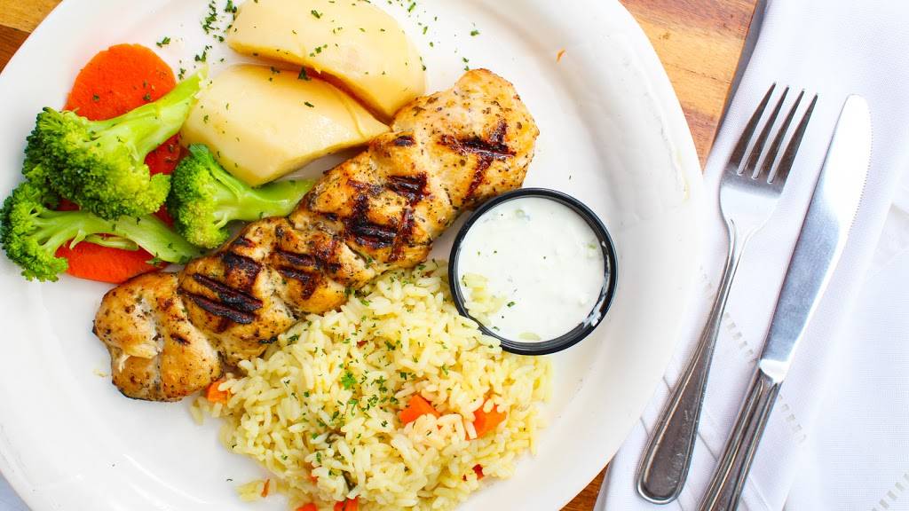 Symposion Greek Cuisine | restaurant | 148 Queen St E, Brampton, ON L6V 1B2, Canada | 9054543984 OR +1 905-454-3984