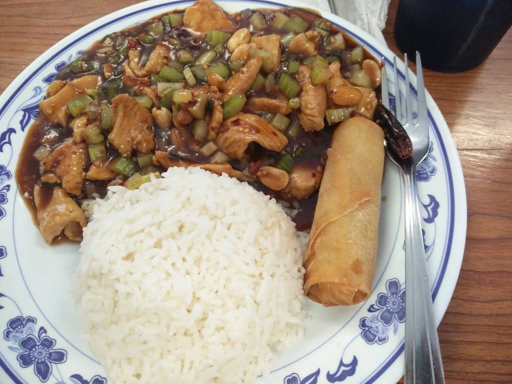 Maxim Restaurant | restaurant | 3424 N 19th Ave, Phoenix, AZ 85015, USA | 6022342710 OR +1 602-234-2710