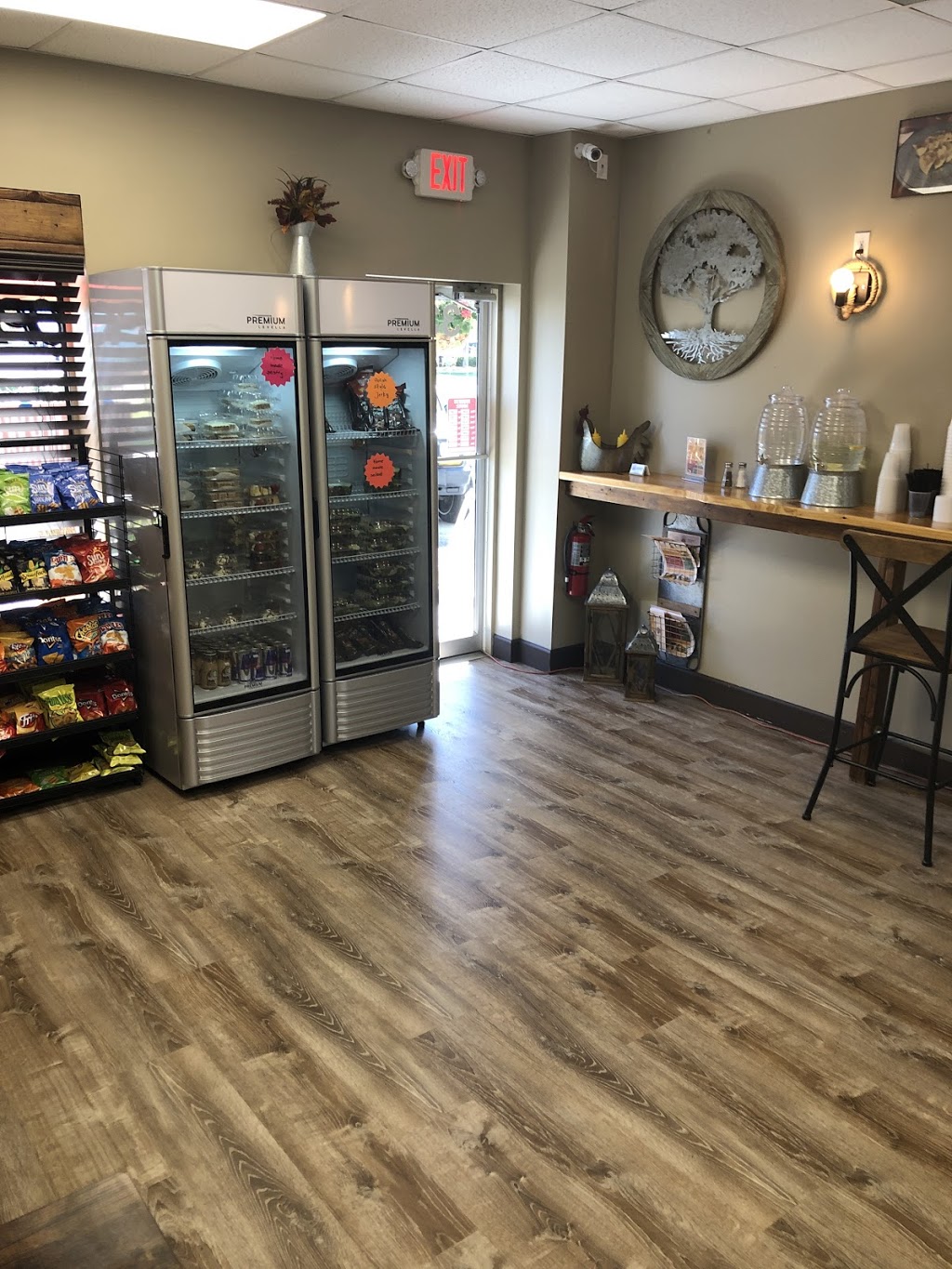 Flat Dog Diner | restaurant | 3300 Aviation Blvd, Vero Beach, FL 32960, USA | 7725775244 OR +1 772-577-5244