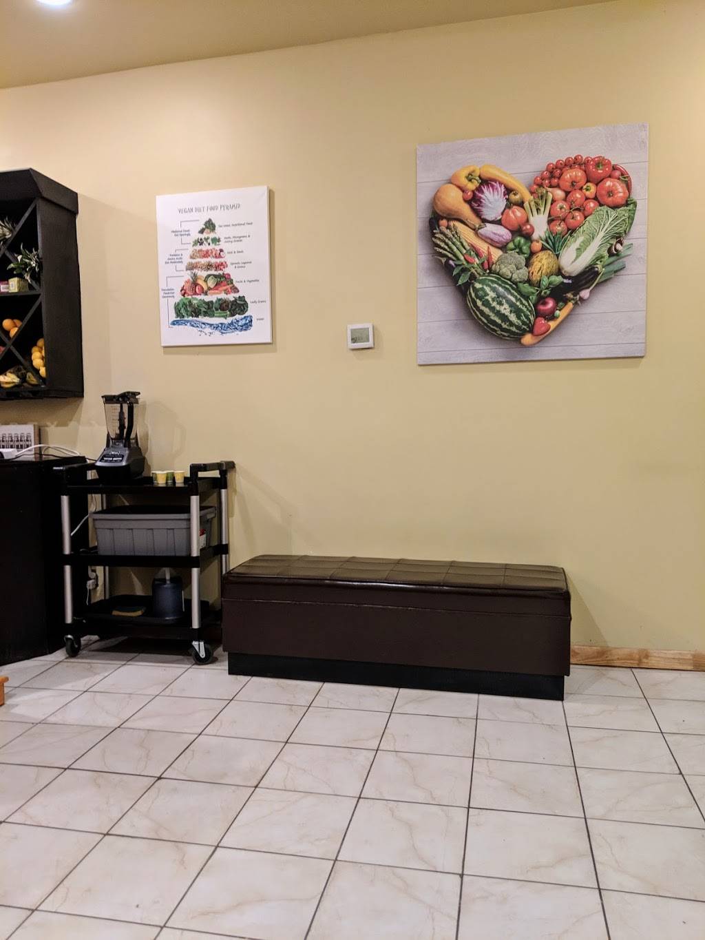 A LIVE KITCHEN | restaurant | 227-16 Merrick Blvd, Laurelton, NY 11413, USA | 7184702587 OR +1 718-470-2587