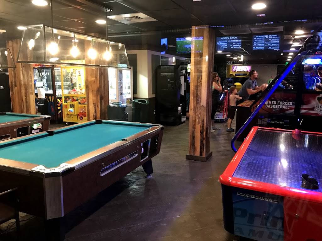 Evergreens Sports Pub at Shades of Green | restaurant | 1950 W Magnolia Palm Dr, Lake Buena Vista, FL 32830, USA | 4078243400 OR +1 407-824-3400