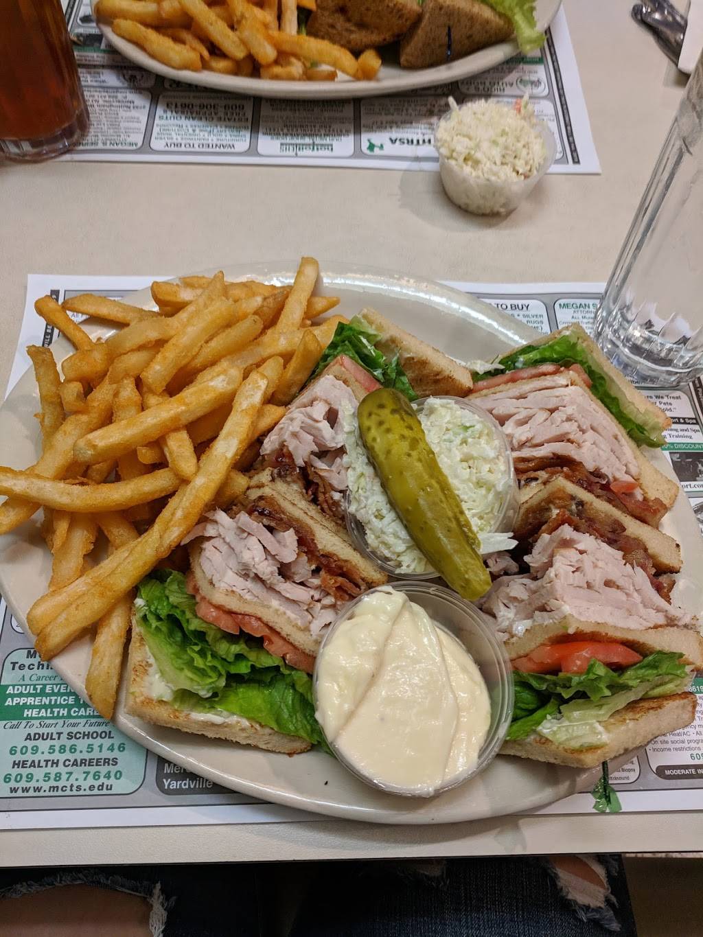 Golden Dawn Diner | restaurant | 2090 Whitehorse Mercerville Rd, Trenton, NJ 08619, USA | 6098902606 OR +1 609-890-2606