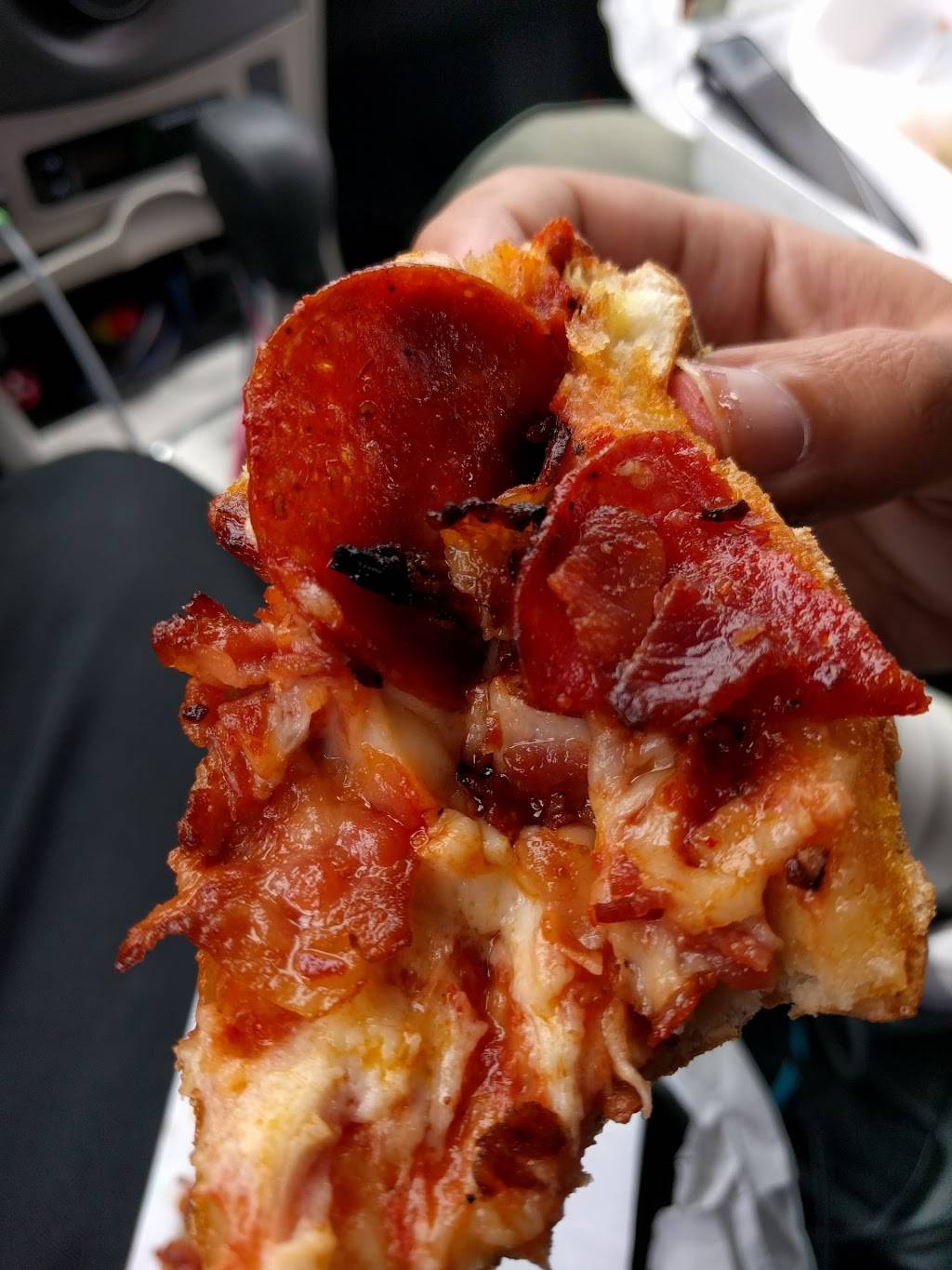 Dominos Pizza | meal delivery | 15653 SW 88th St Bay B-12, Miami, FL 33196, USA | 3053823030 OR +1 305-382-3030