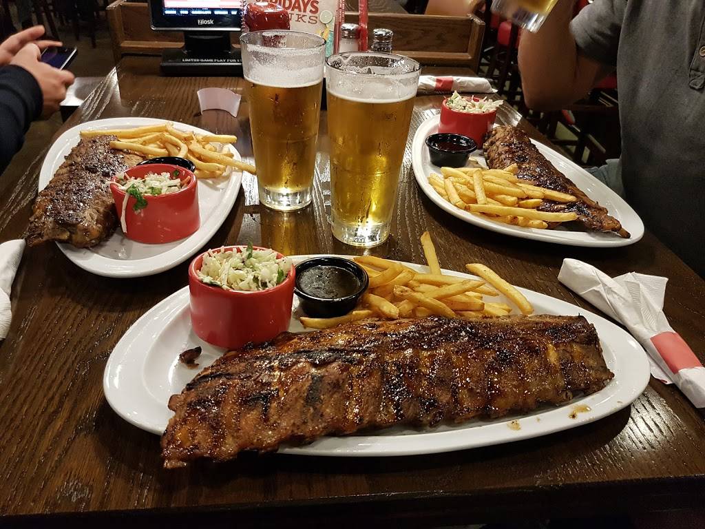 TGI Fridays | restaurant | 12721 Towne Center Dr, Cerritos, CA 90703, USA | 5628098442 OR +1 562-809-8442