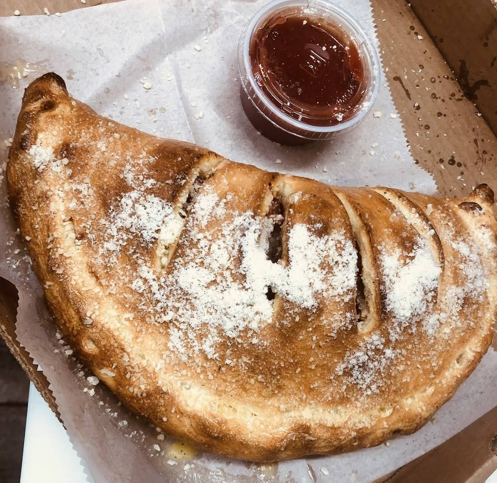 The Italian | restaurant | 300 S Leebrick St, Burlington, IA 52601, USA | 3197524500 OR +1 319-752-4500