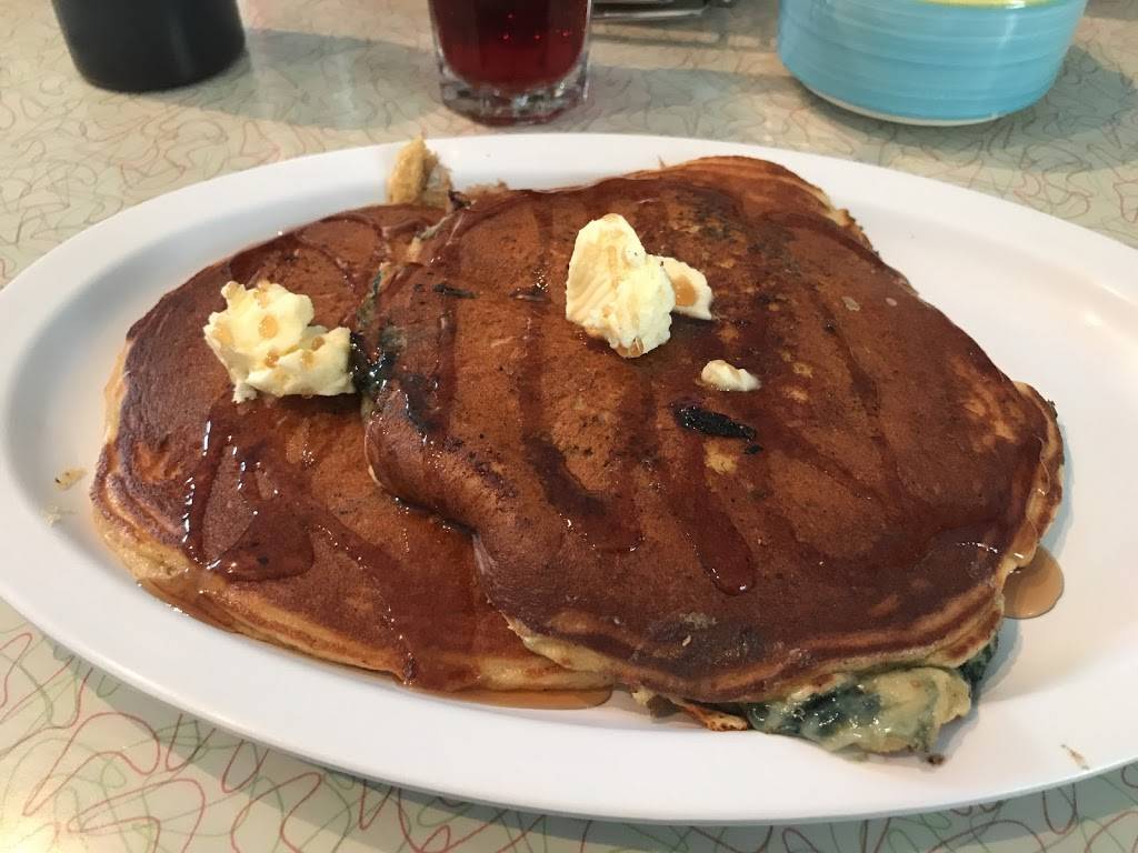 Tinys Diner | restaurant | 10193 WI-77, Hayward, WI 54843, USA | 7154623584 OR +1 715-462-3584