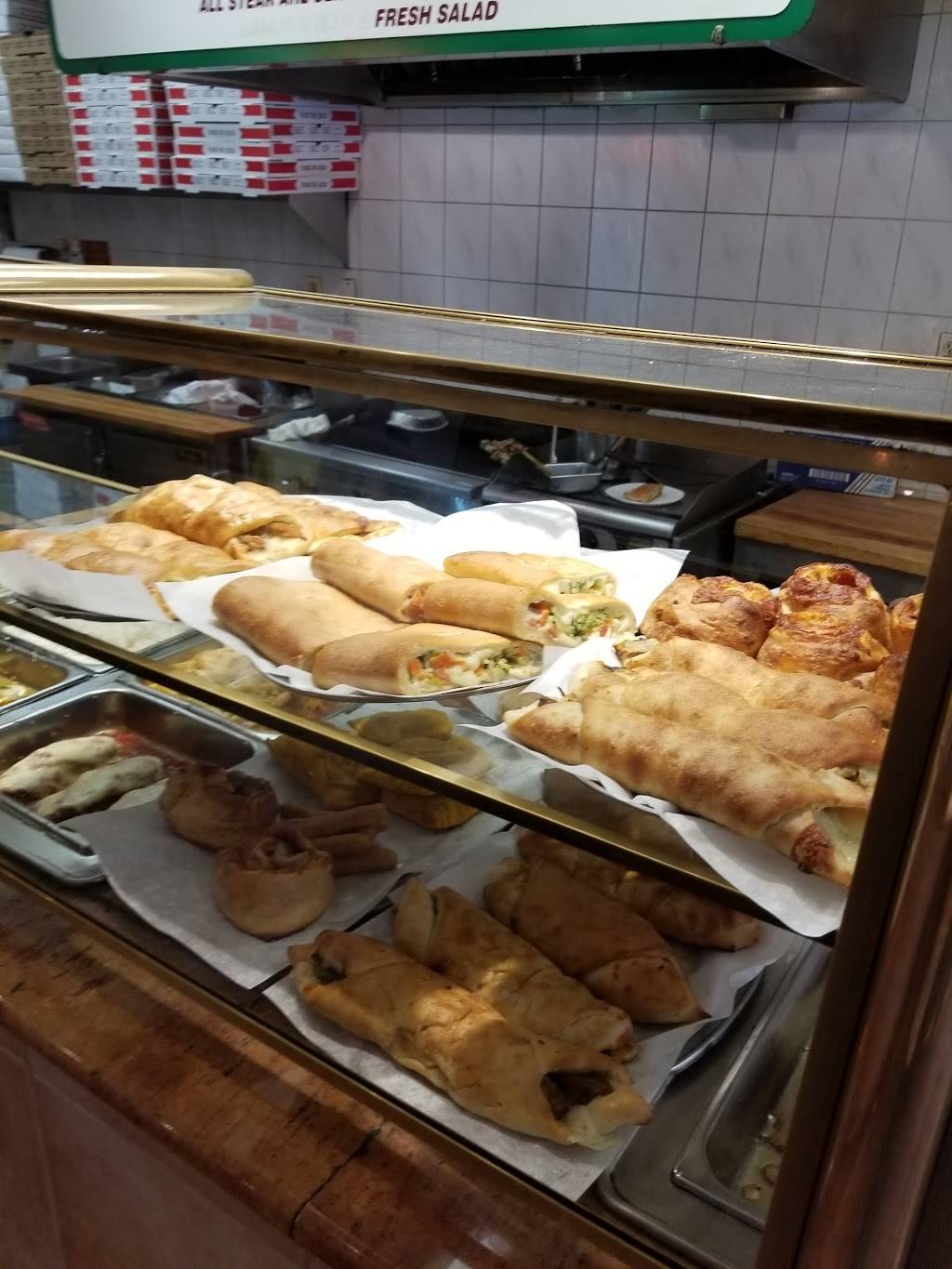 Cafe Amore Pizza | restaurant | 1006, 147 Chambers St, New York, NY 10007, USA | 2126190802 OR +1 212-619-0802