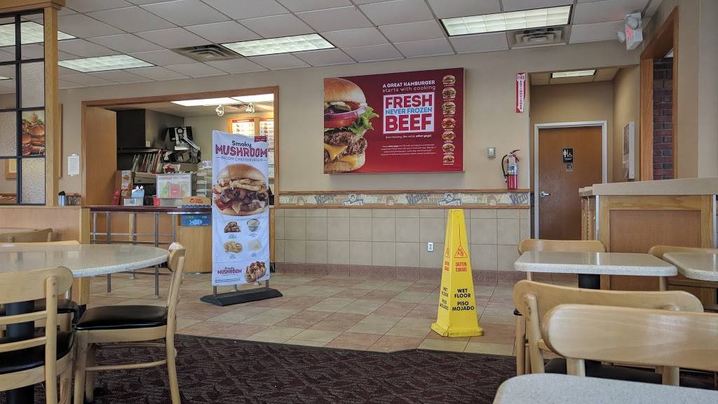 Wendys | restaurant | 14560 No, 60th St N, Oak Park Heights, MN 55082, USA | 6513002659 OR +1 651-300-2659