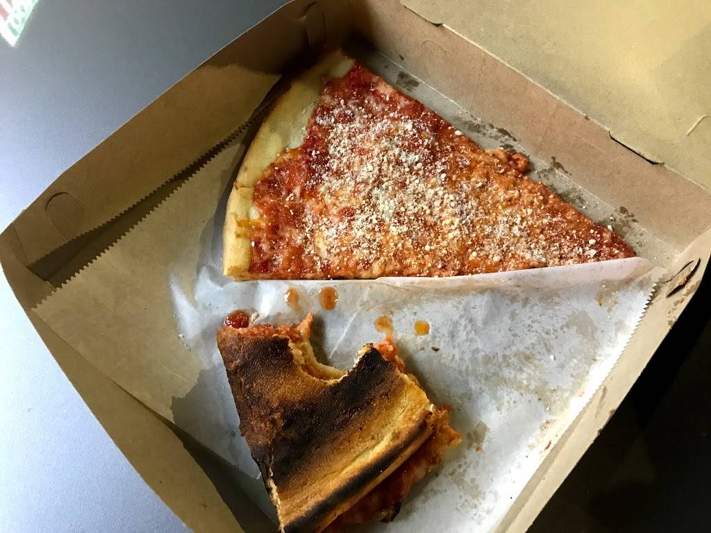 Amore Pizzeria | restaurant | 30-27 Stratton St, Flushing, NY 11354, USA | 7184450579 OR +1 718-445-0579