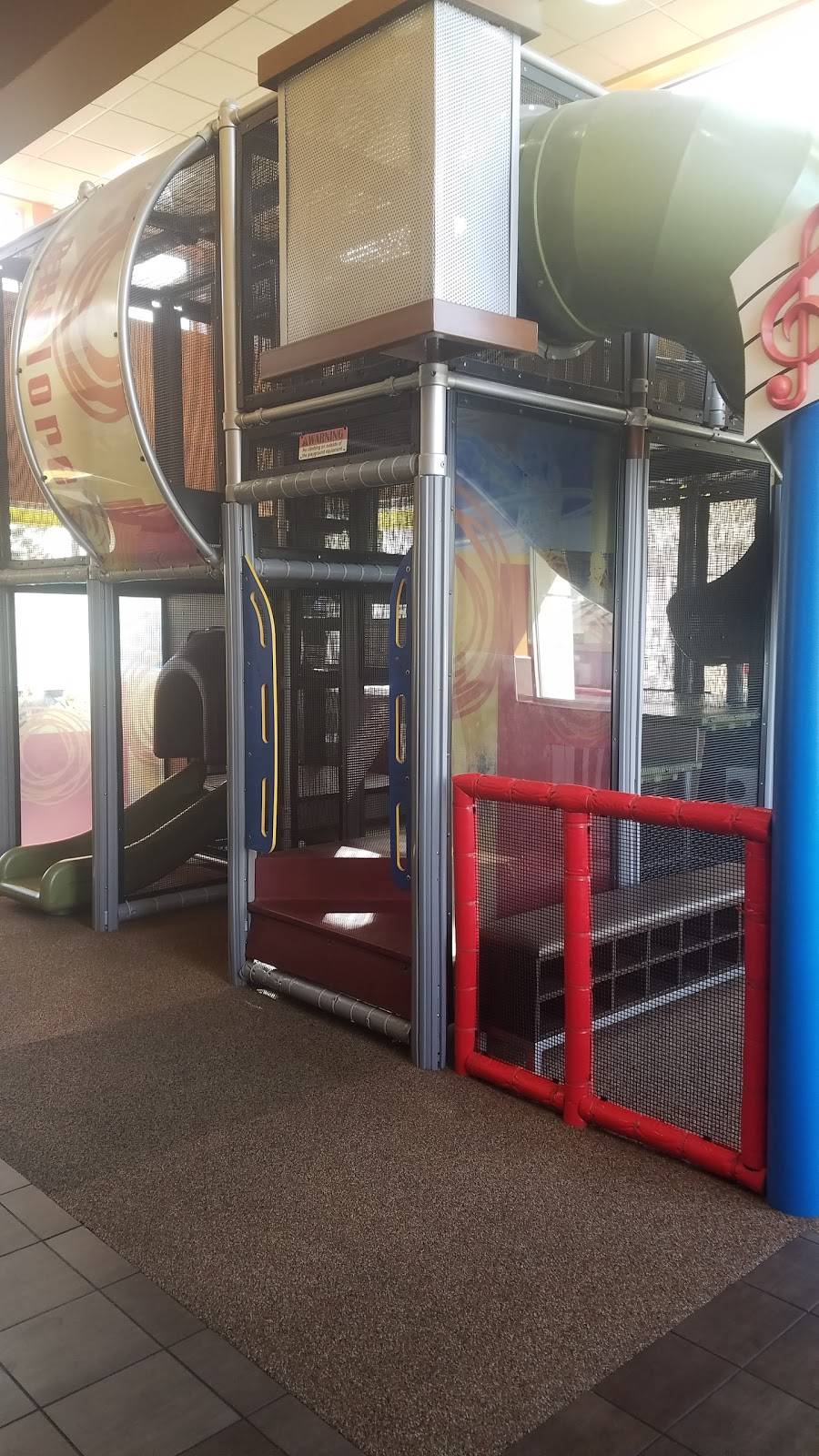 McDonalds | cafe | 117 W Arrow Hwy, Glendora, CA 91740, USA | 6269632210 OR +1 626-963-2210