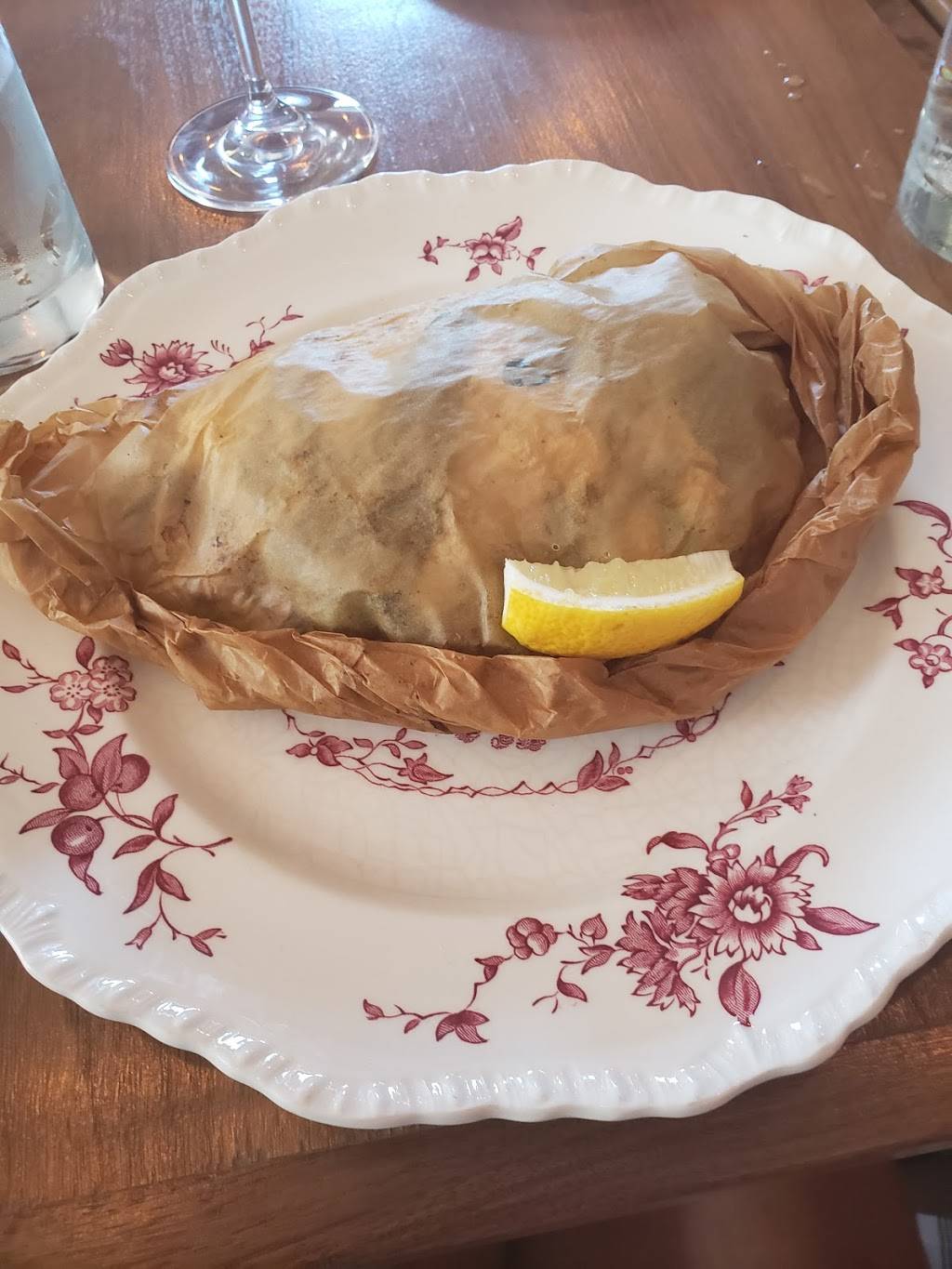 Festina Lente | restaurant | 1 Government St, Kittery, ME 03904, USA | 2077032287 OR +1 207-703-2287