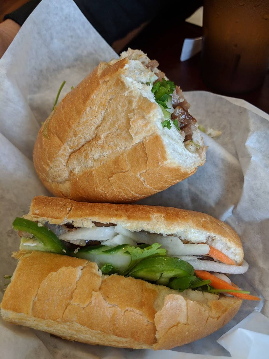 Green Basil | restaurant | 43 E Jefferson Ave, Naperville, IL 60540, USA | 6309227700 OR +1 630-922-7700