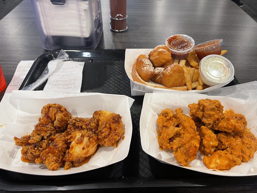 Chicago Fish and Chicken | restaurant | 333 S Schmale Rd, Carol Stream, IL 60188, USA | 6304564513 OR +1 630-456-4513