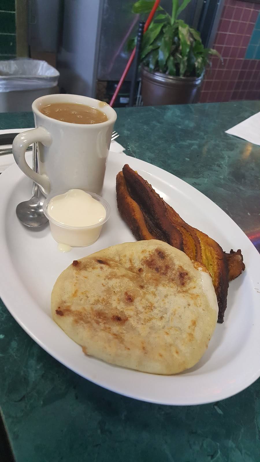 El Curtido | restaurant | 16048 Gale Ave, Hacienda Heights, CA 91745, USA | 6263698004 OR +1 626-369-8004