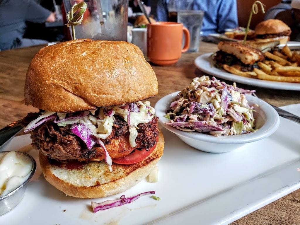 Central Grille | restaurant | 801 N Central Ave, Glendale, CA 91203, USA | 8182464994 OR +1 818-246-4994