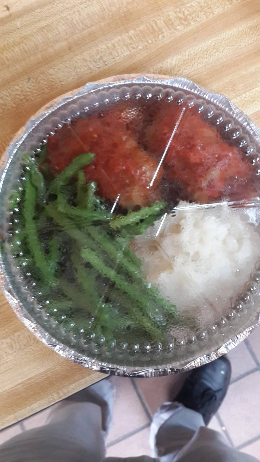 Graces Restaurant | restaurant | 1678 Meriden-Waterbury Turnpike, Milldale, CT 06467, USA | 8606285540 OR +1 860-628-5540