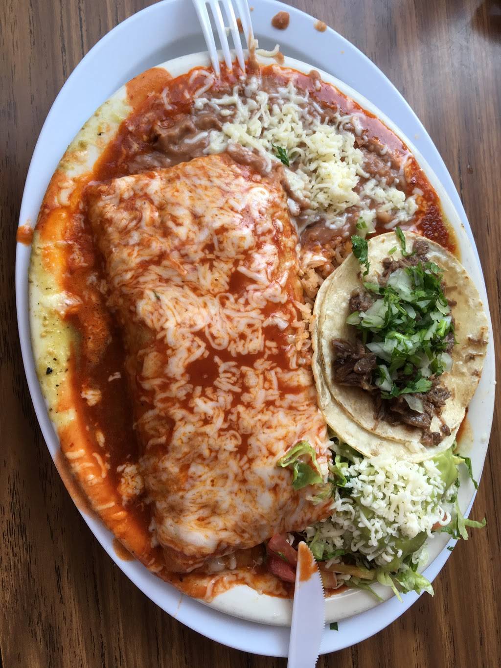 Taco Sinaloa | restaurant | 1647 W Carson St, Torrance, CA 90501, USA | 3103284208 OR +1 310-328-4208